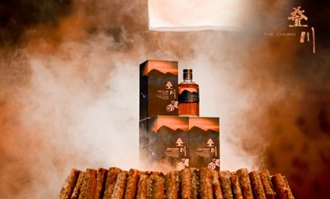 叠川推出首款烟熏风味威士忌 以独特中国风味礼献世界