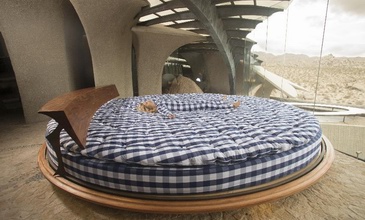 荒野名邸中的睡眠艺术，海丝腾演绎世界顶奢旅居首选