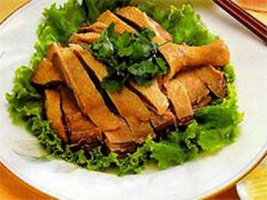 中国美食：令人垂涎欲滴的十大“名鸭”