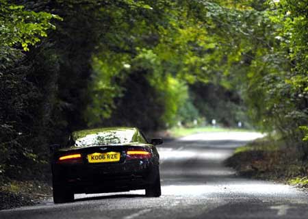 ��˹�١�����DB9�˶���