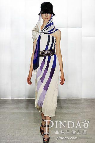 Temperley LondonһΧ䷽ɳ̲ϵȷʺϲ