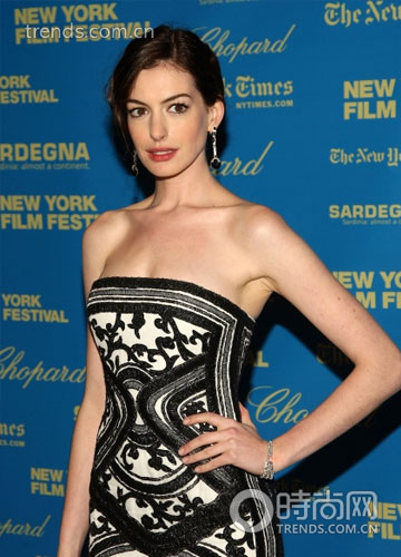 Anne Hathaway