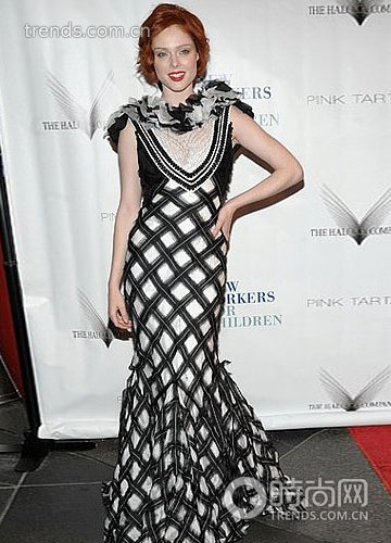 Coco Rocha in Zac Posen