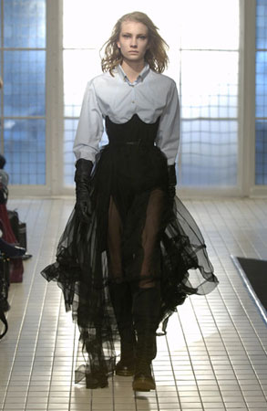 Fashion East - Meadham / Kirchoff A/W 06