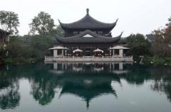 杭州西子湖四季酒店 让人迷失方向的中式宫殿
