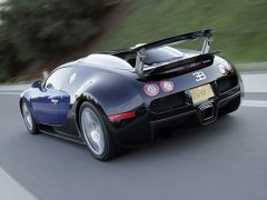 【布加迪经典车型大全】Bugatti，从奢侈大牌到速度之王